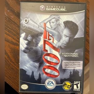 007 James Bond Everything or Nothing GameCube Game